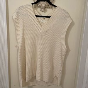 NWOT H&M Sweater Vest